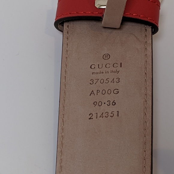 SOLD Gucci Red Leather with Interlocking G Belt - Picture 2 of 5